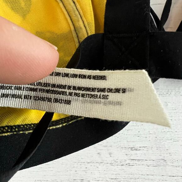 Free People NWT Yellow and Black Flocked Triangle Bralette Size S - Picture 3 of 7